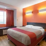 Motel 6-El Paso, TX - Southeast
